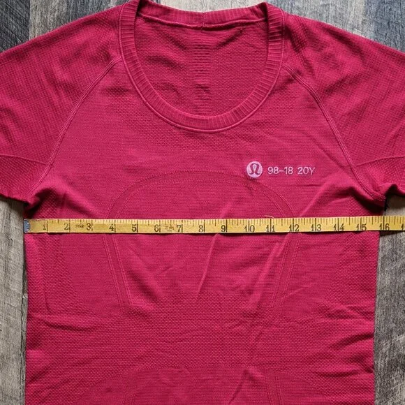 Lululemon Swiftly Tech Short Sleeve Crew Shirt - Picture 7 of 7